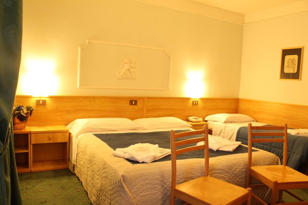 Hotel Villanova سانتو ستيفانو دي كادوري المظهر الخارجي الصورة